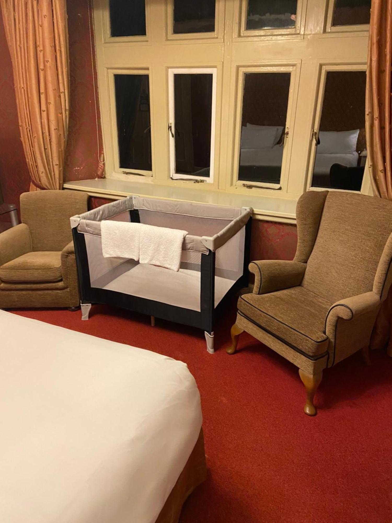 Ruthin Castle Hotel And Spa Bagian luar foto