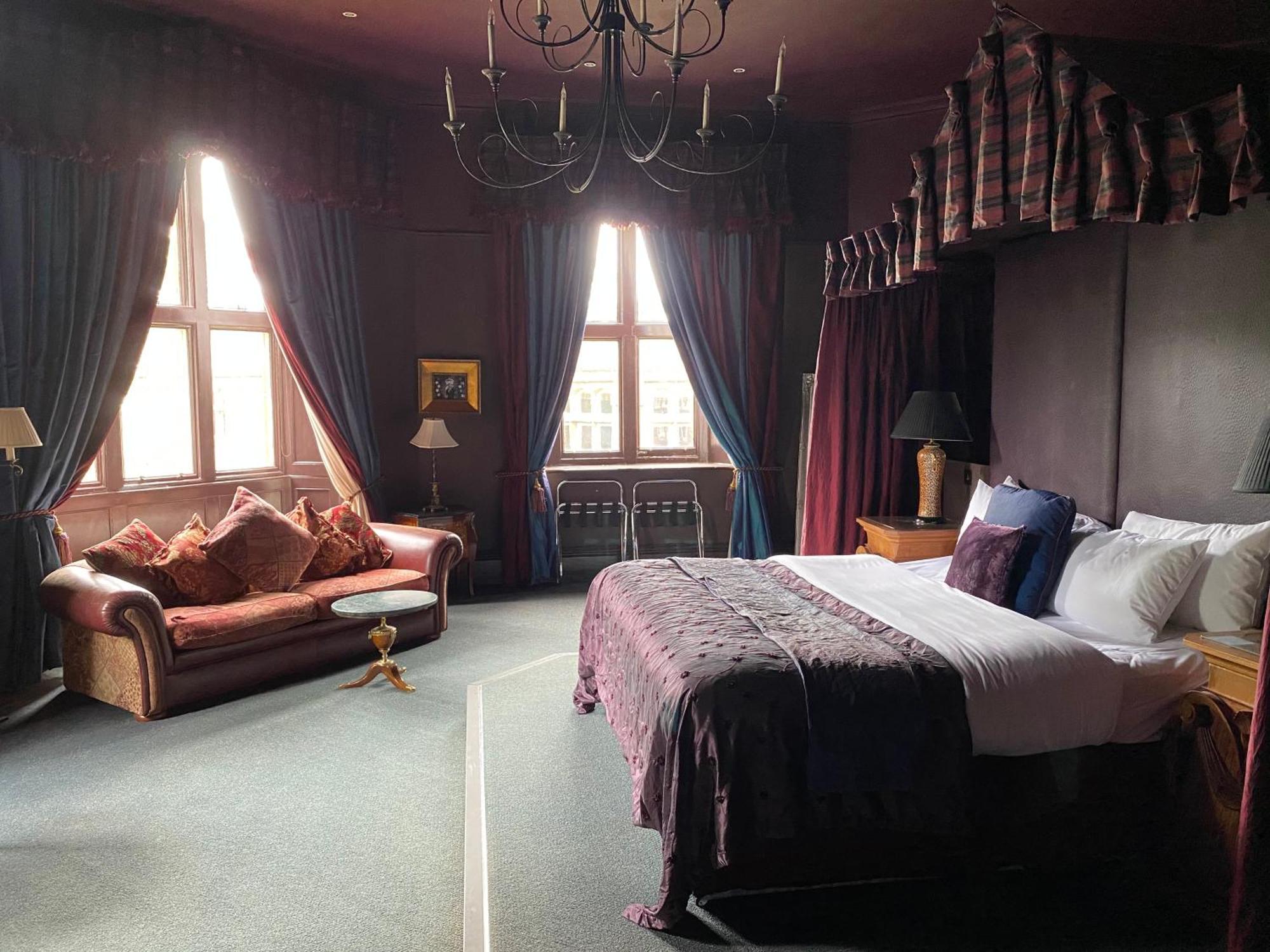 Ruthin Castle Hotel And Spa Bagian luar foto