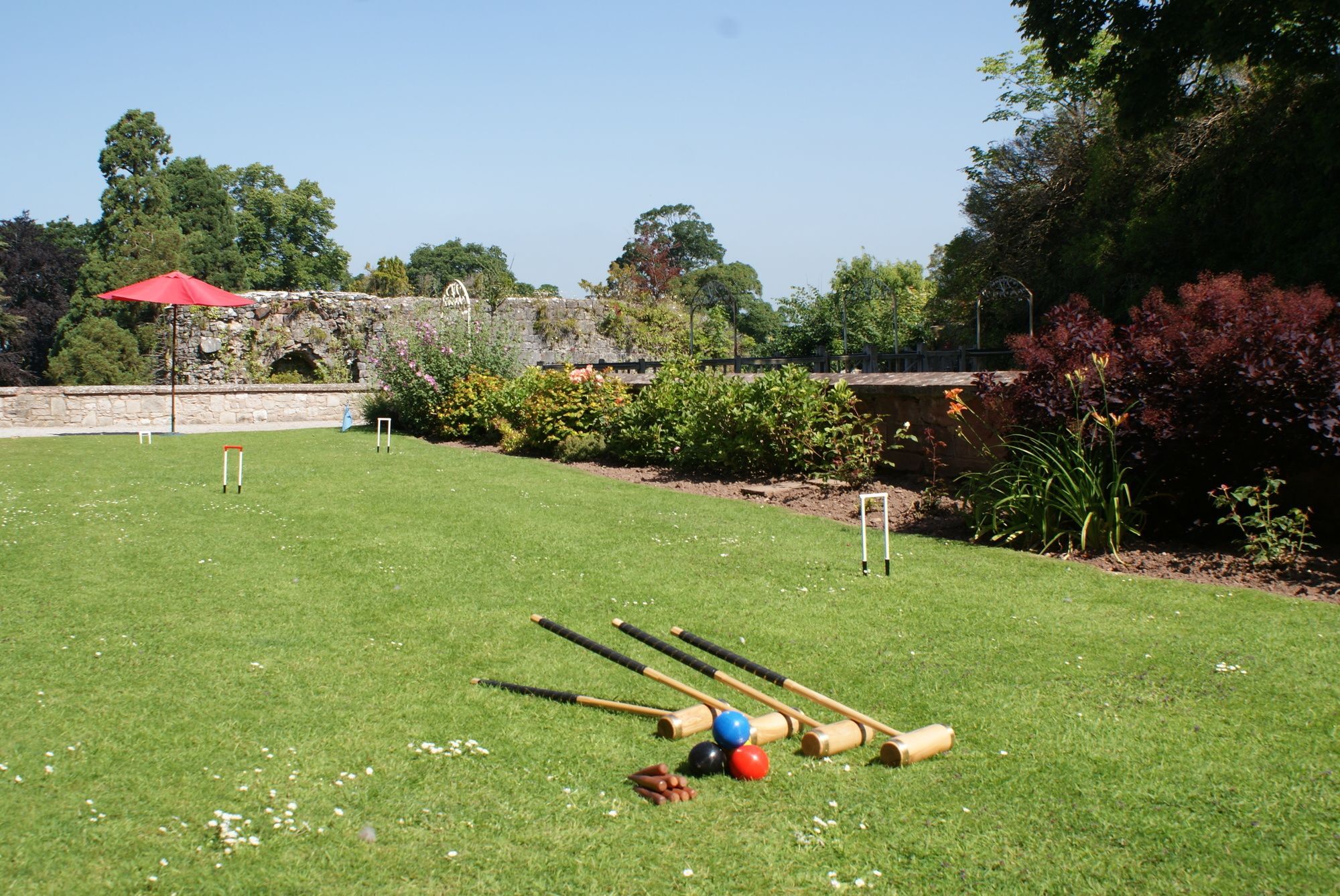 Ruthin Castle Hotel And Spa Bagian luar foto